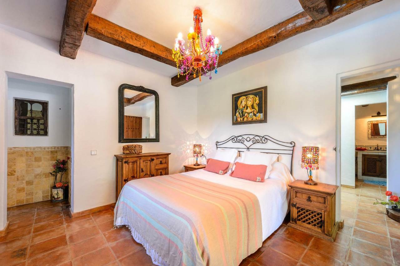 Finca Niko Villa Santa Eularia des Riu Ngoại thất bức ảnh